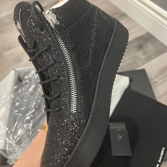 Giuseppe Zanotti Kriss High Tops - Black Glitter - Picture 4 of 8